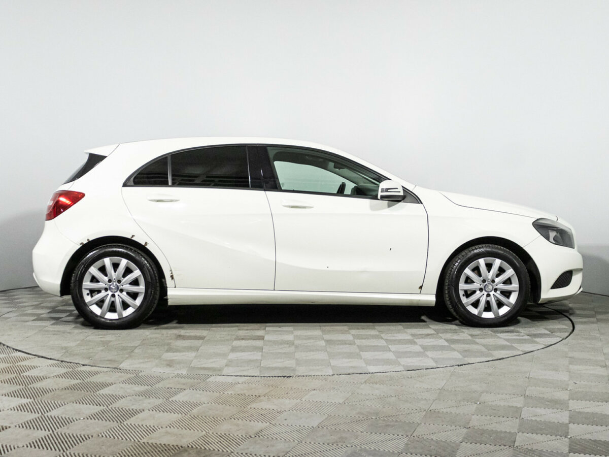 Mercedes-Benz A-Класс с пробегом — 2013 год. Фото: #3