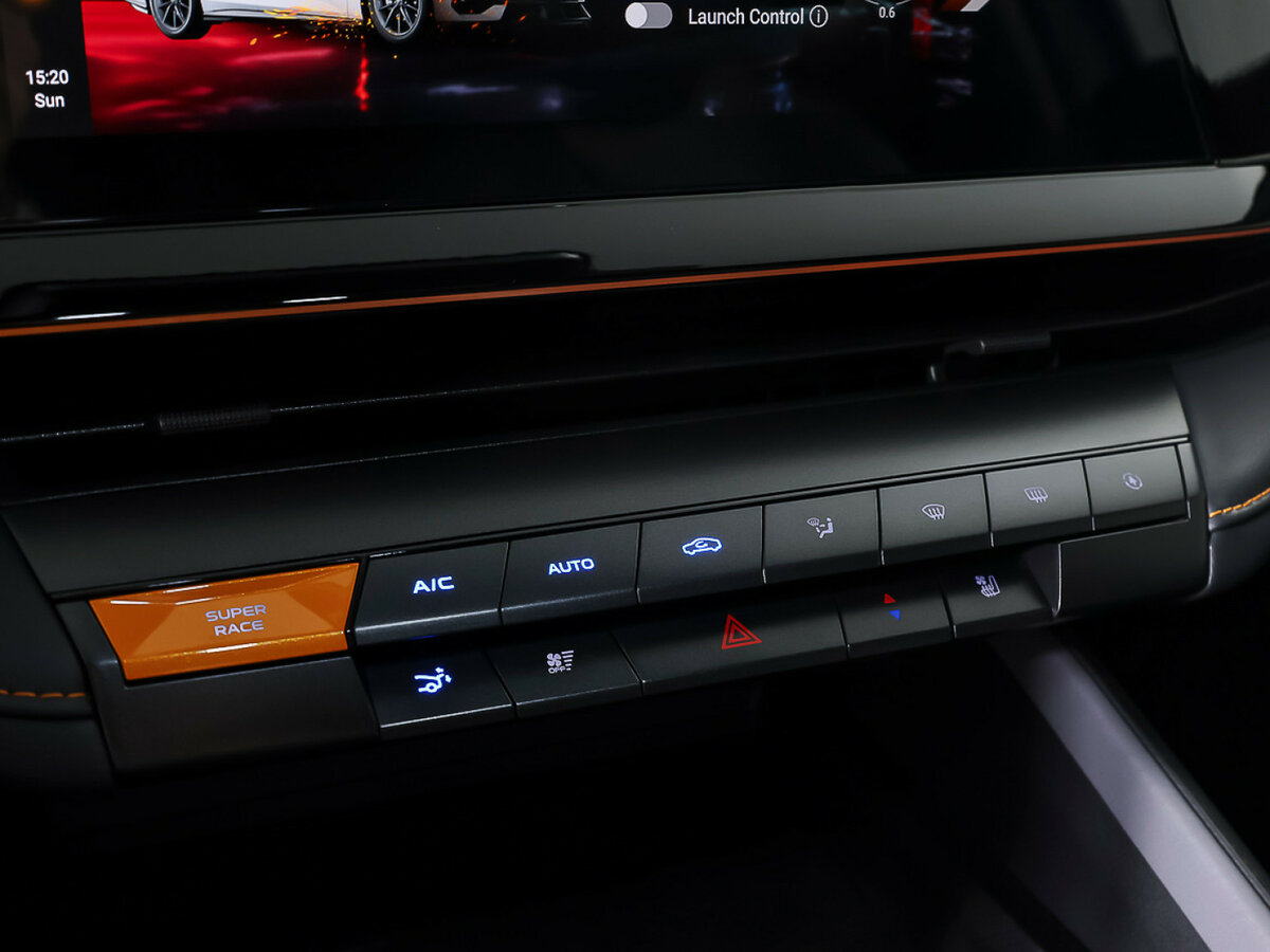 Changan UNI-V с пробегом — 2023 год. Фото: #19