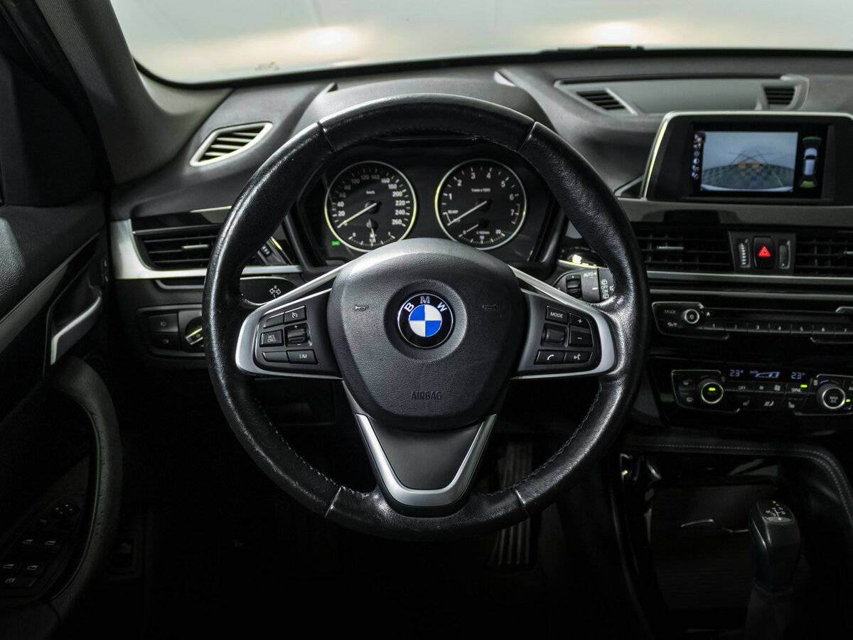 BMW X1 с пробегом — 2016 год. Фото: #9