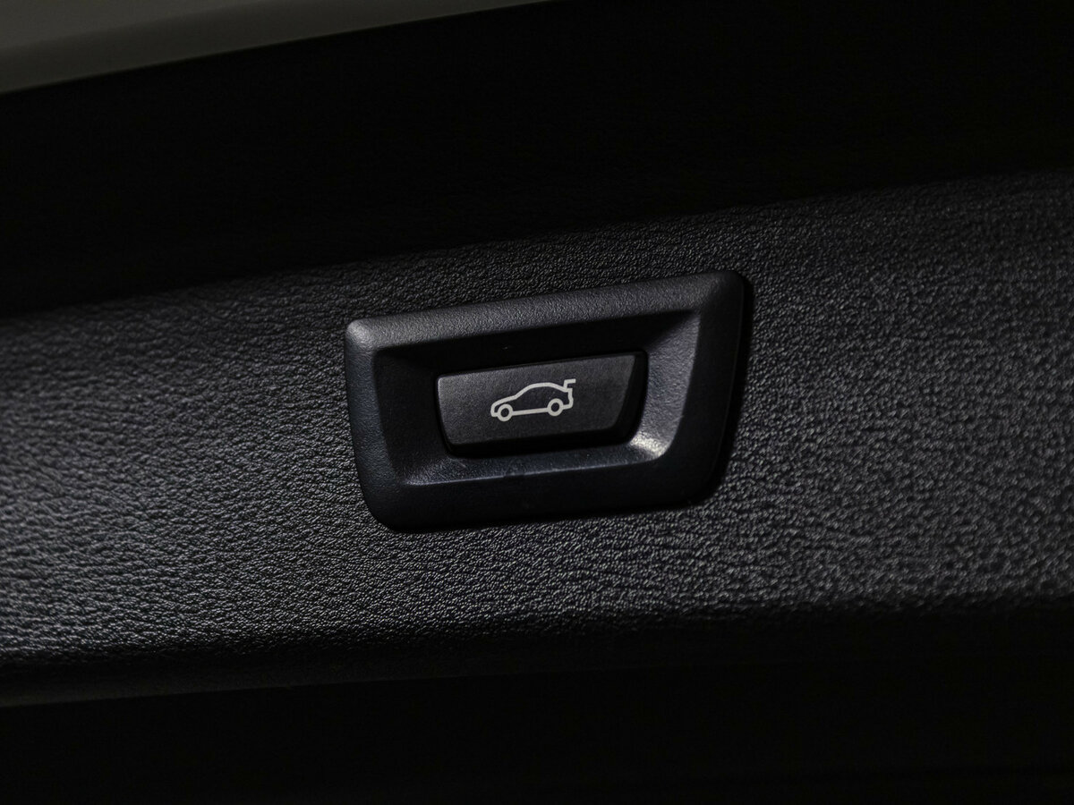 BMW X1 с пробегом — 2016 год. Фото: #15