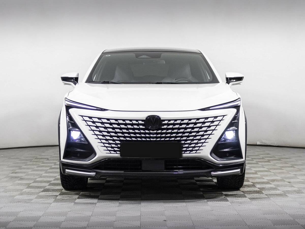 Changan UNI-T с пробегом — 2023 год. Фото: #1