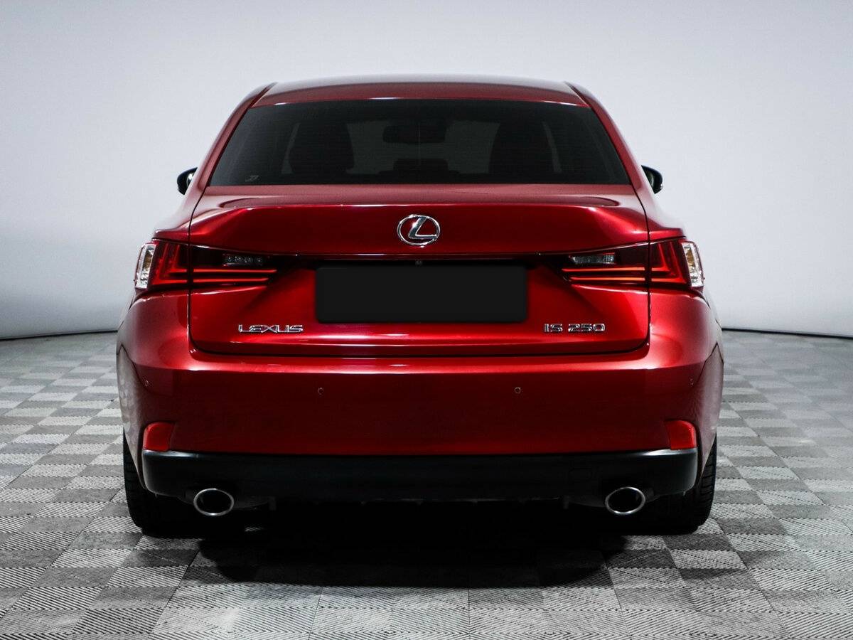 Lexus IS с пробегом — 2013 год. Фото: #4