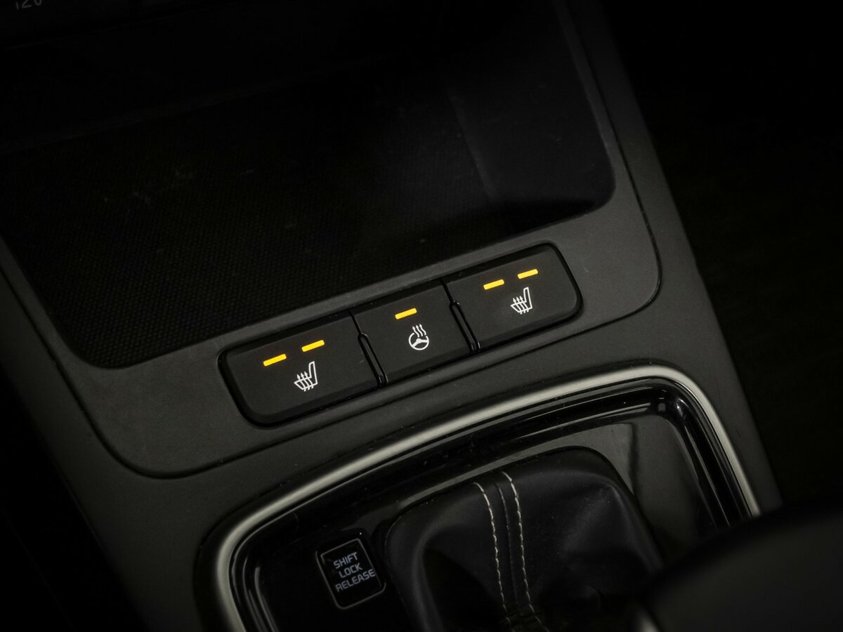 Kia Rio с пробегом — 2019 год. Фото: #9