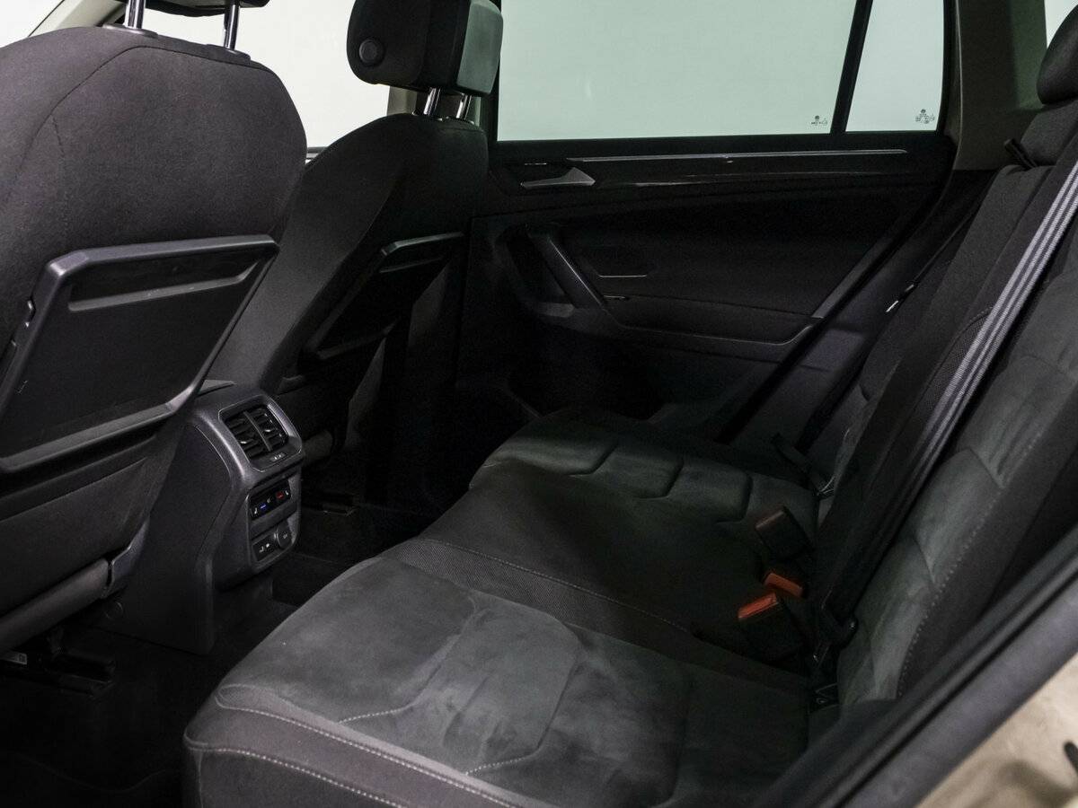 Volkswagen Tiguan с пробегом — 2018 год. Фото: #7
