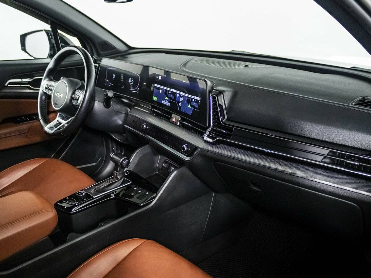 Kia Sportage с пробегом — 2023 год. Фото: #6