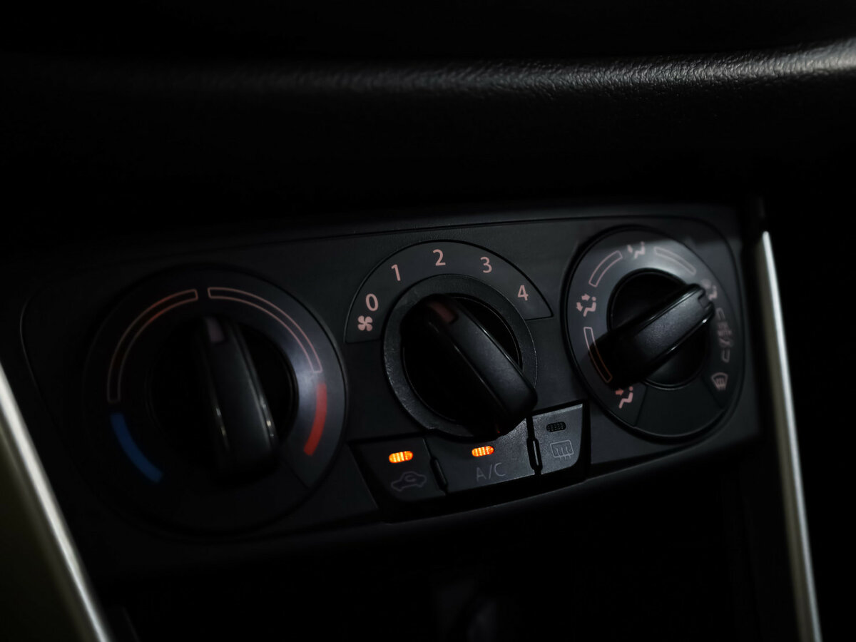 Suzuki SX4 с пробегом — 2017 год. Фото: #14