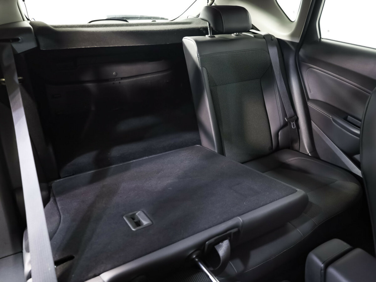 Opel Astra с пробегом — 2012 год. Фото: #18