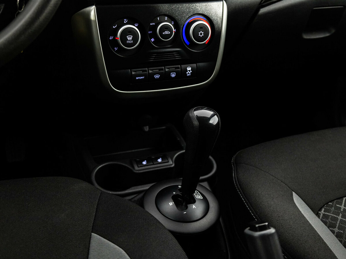 Lada (ВАЗ) Granta с пробегом — 2019 год. Фото: #8