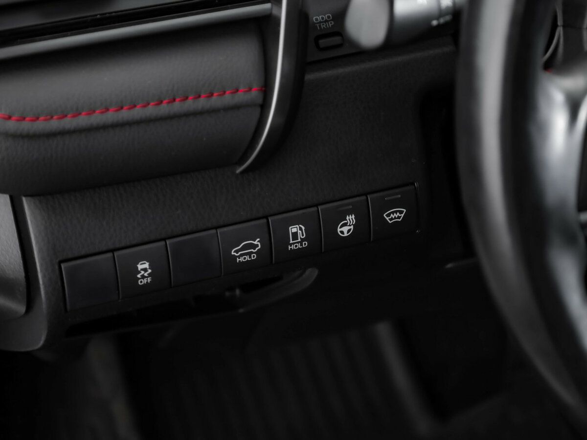 Toyota Camry с пробегом — 2021 год. Фото: #18