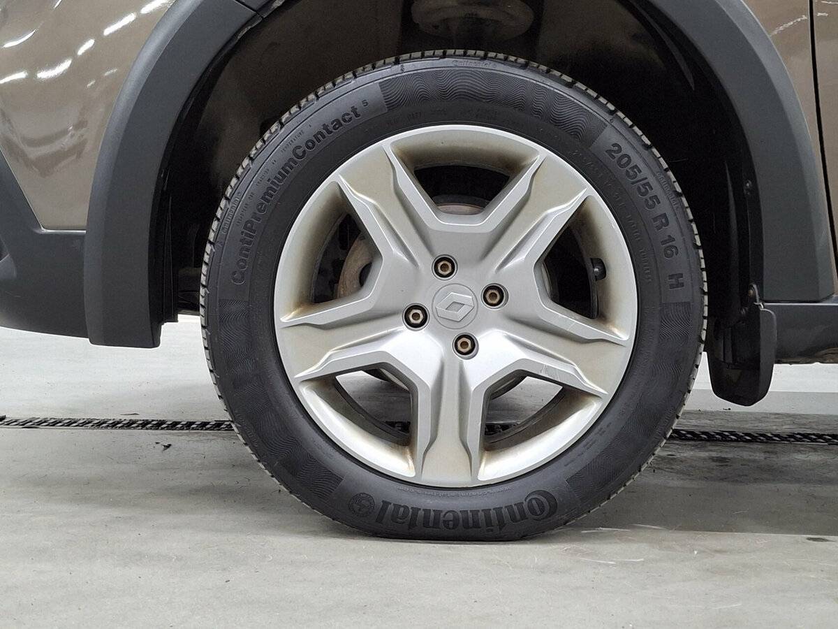 Renault Logan с пробегом — 2020 год. Фото: #17