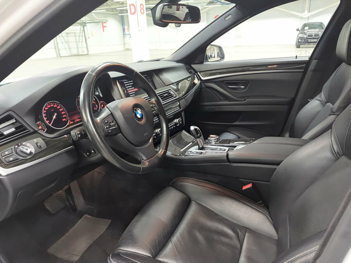 BMW 5 серии с пробегом — 2016 год. Фото: #15