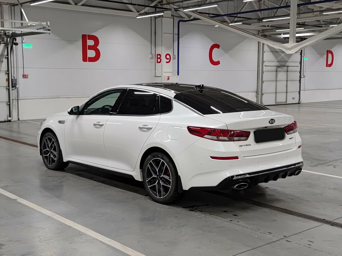 Kia Optima с пробегом — 2019 год. Фото: #6