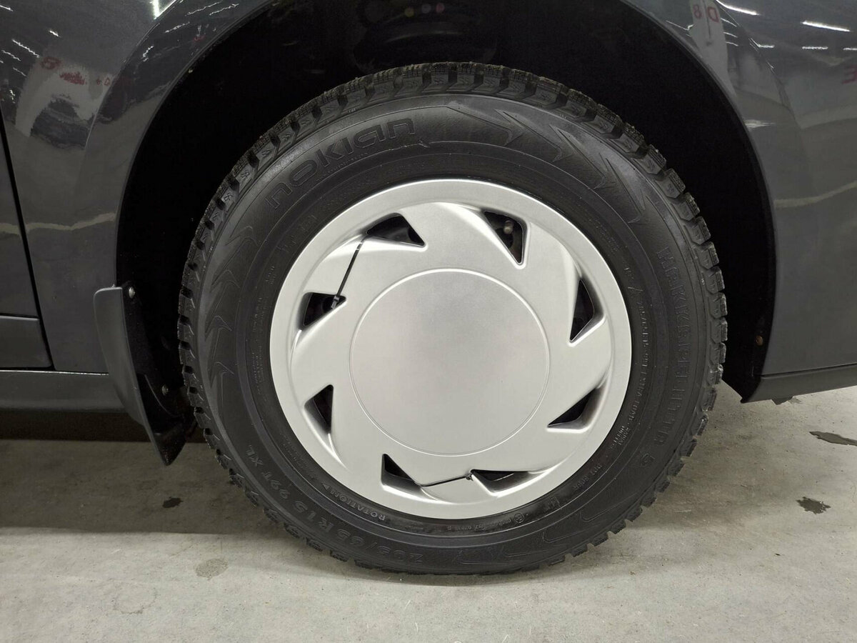 Renault Fluence с пробегом — 2012 год. Фото: #17