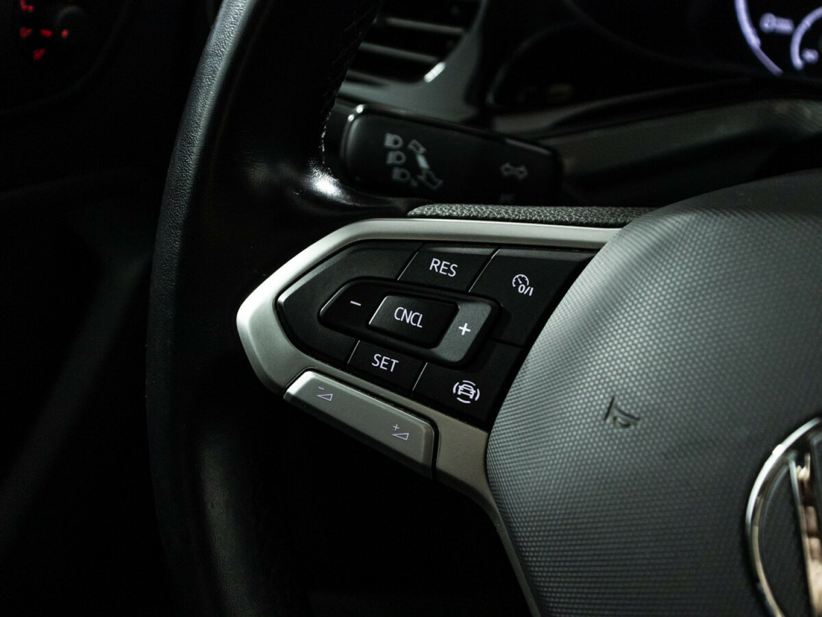 Volkswagen Polo с пробегом — 2021 год. Фото: #17