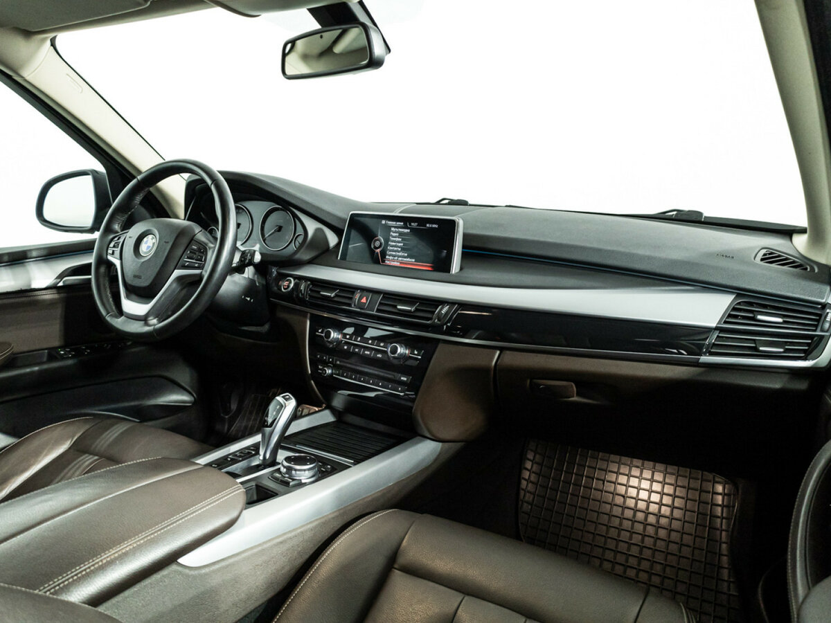 BMW X5 с пробегом — 2016 год. Фото: #6