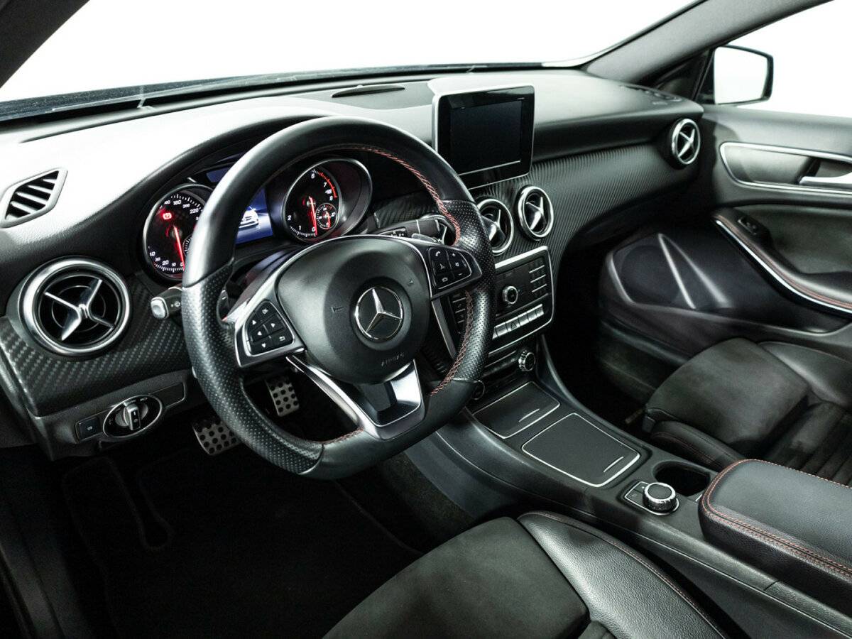 Mercedes-Benz A-Класс с пробегом — 2016 год. Фото: #10