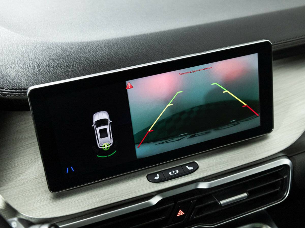 Geely Coolray с пробегом — 2023 год. Фото: #15