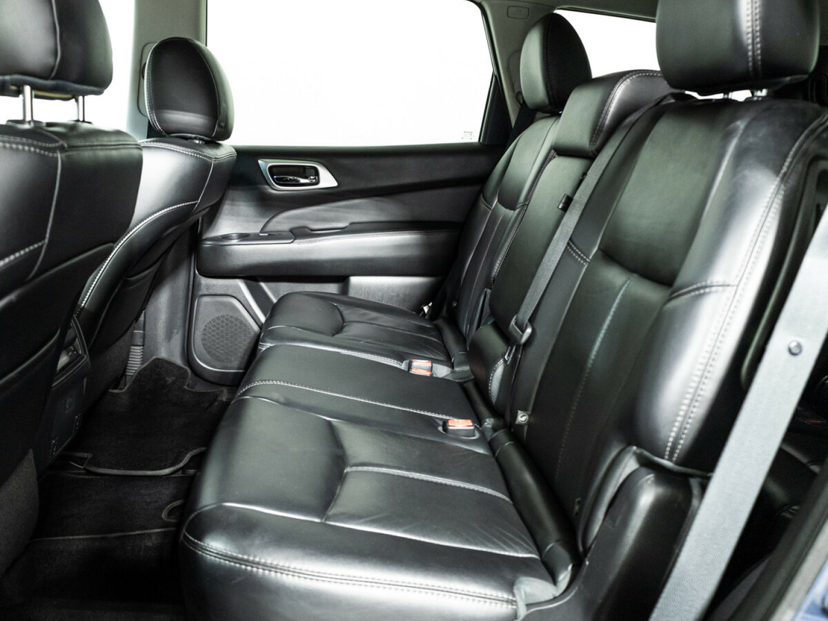 Nissan Pathfinder с пробегом — 2015 год. Фото: #7