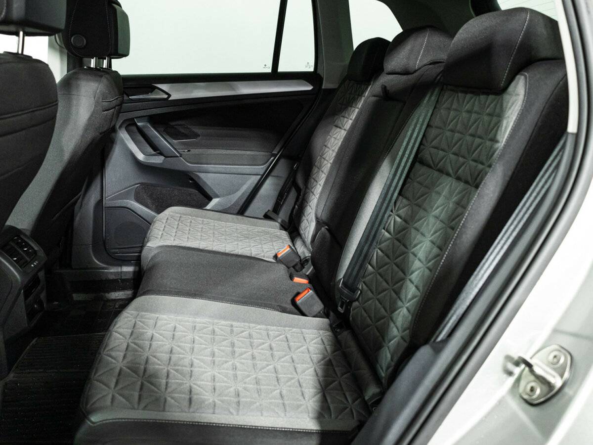 Volkswagen Tiguan с пробегом — 2021 год. Фото: #9