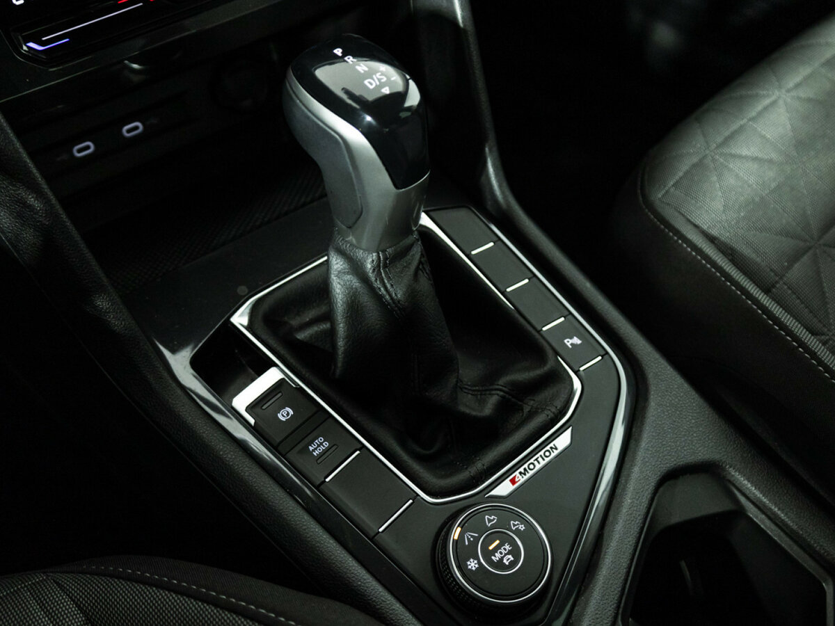 Volkswagen Tiguan с пробегом — 2021 год. Фото: #13