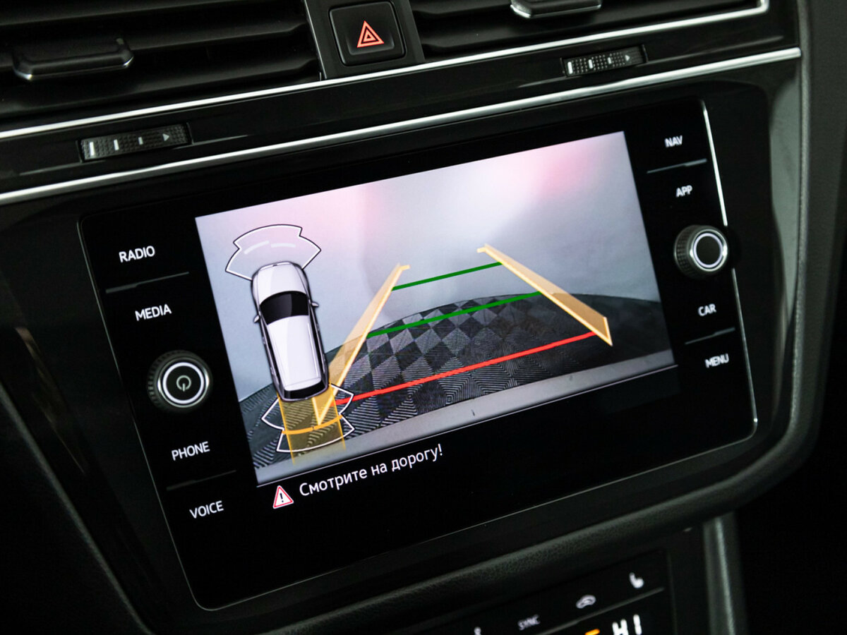 Volkswagen Tiguan с пробегом — 2021 год. Фото: #14