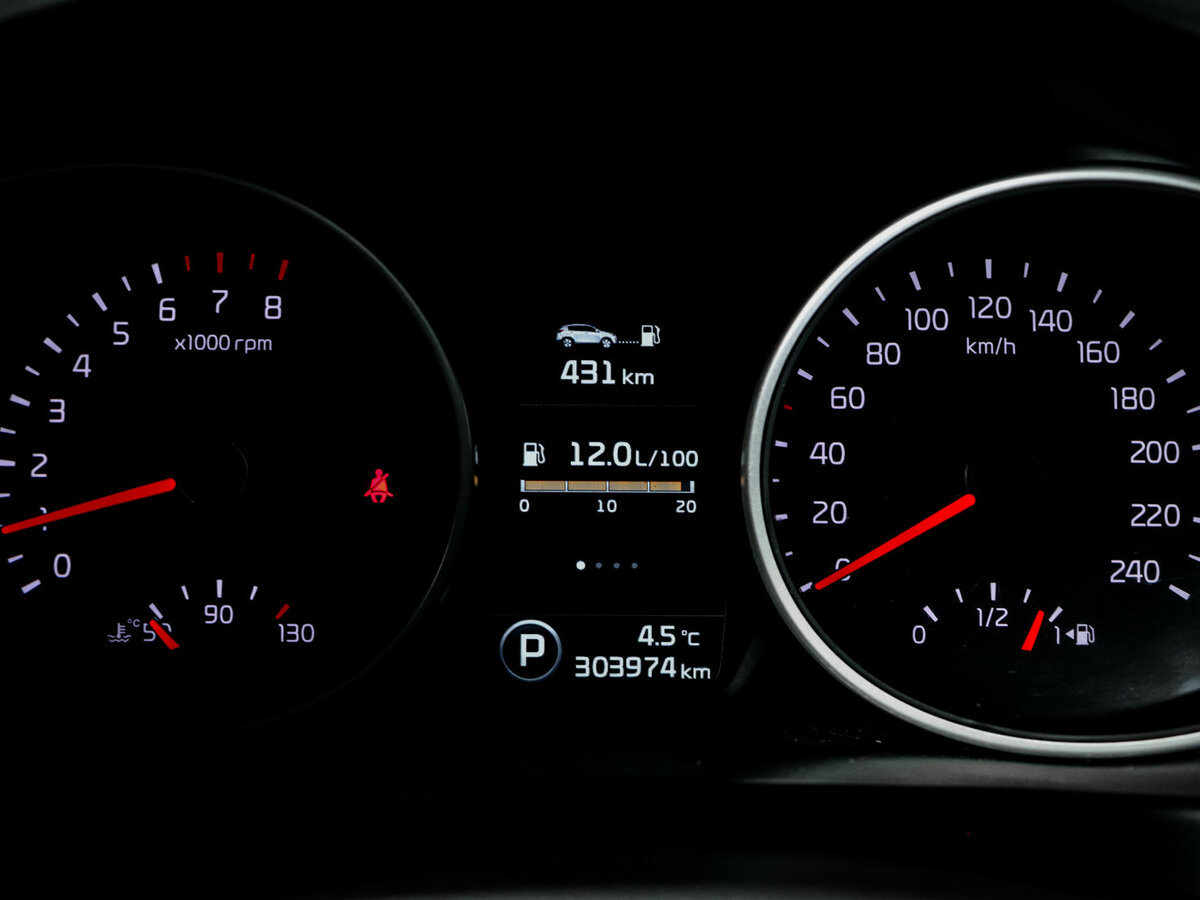 Kia Sportage с пробегом — 2015 год. Фото: #10