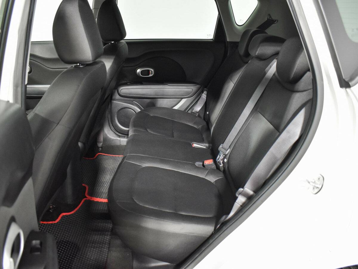 Kia Soul с пробегом — 2016 год. Фото: #10