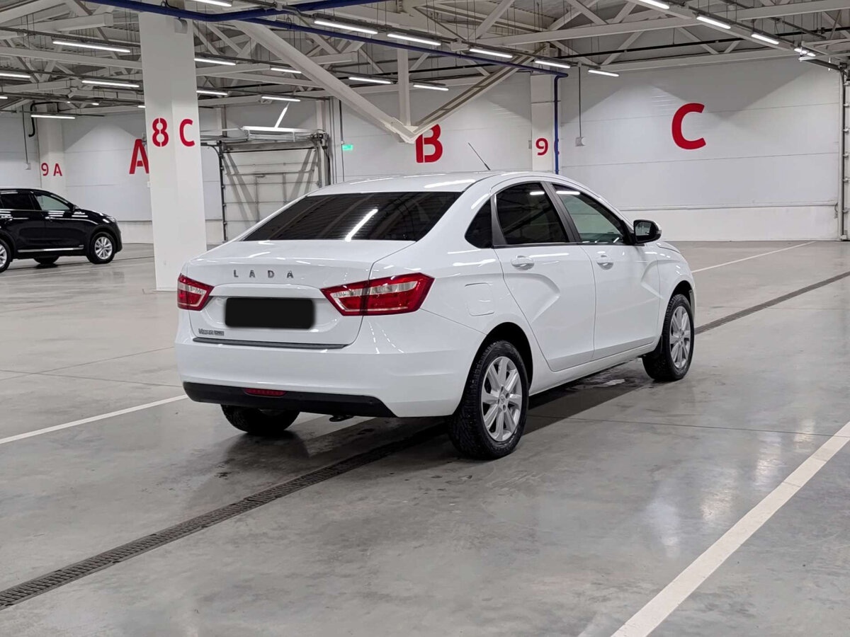 Lada (ВАЗ) Vesta с пробегом — 2020 год. Фото: #4