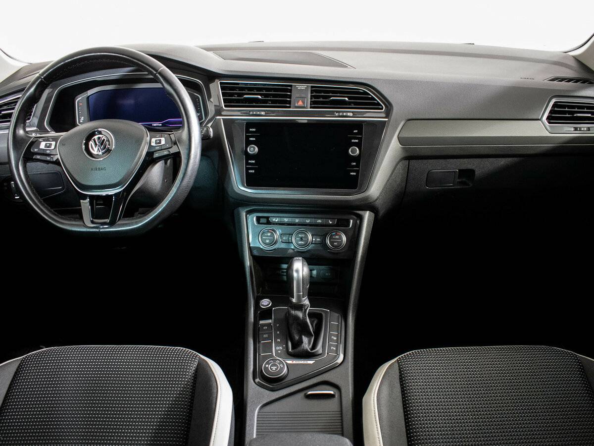 Volkswagen Tiguan с пробегом — 2019 год. Фото: #9