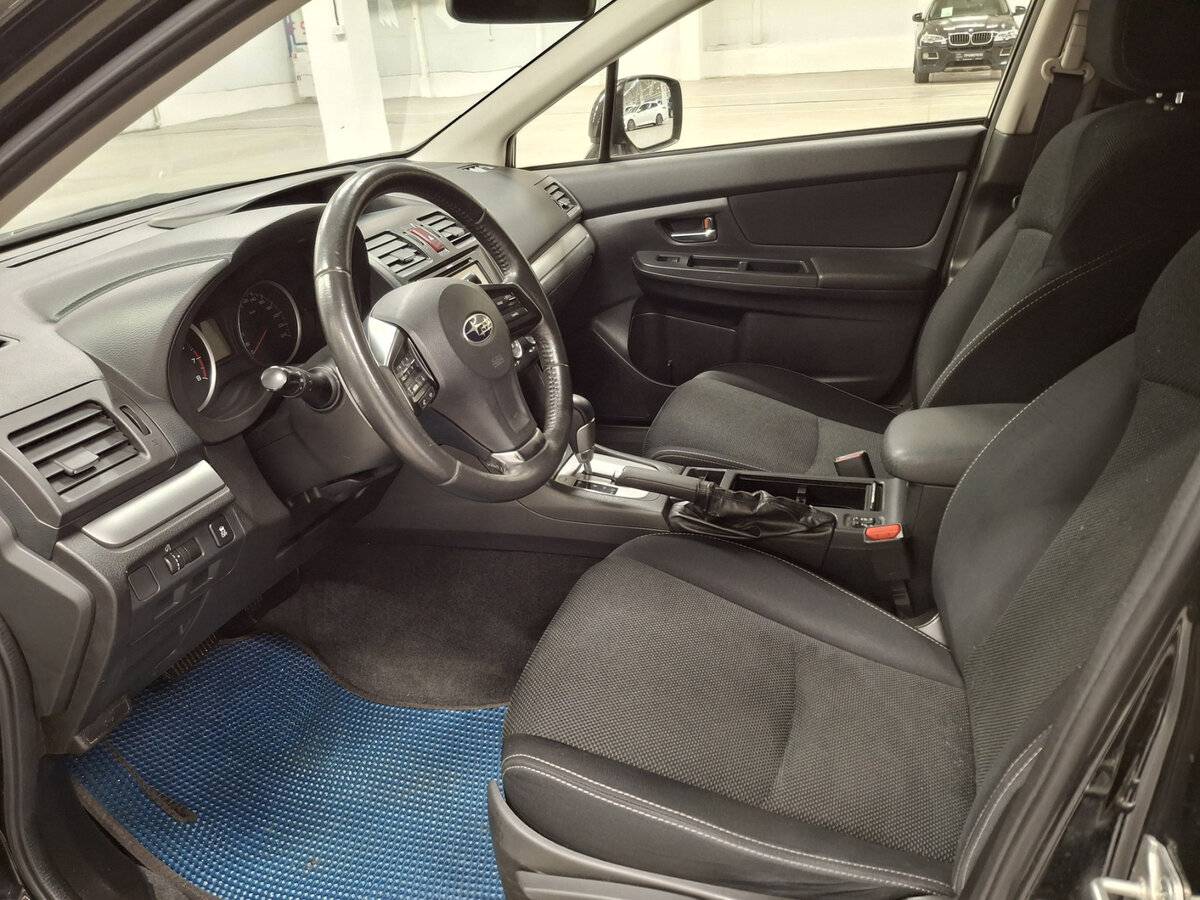 Subaru XV с пробегом — 2012 год. Фото: #15
