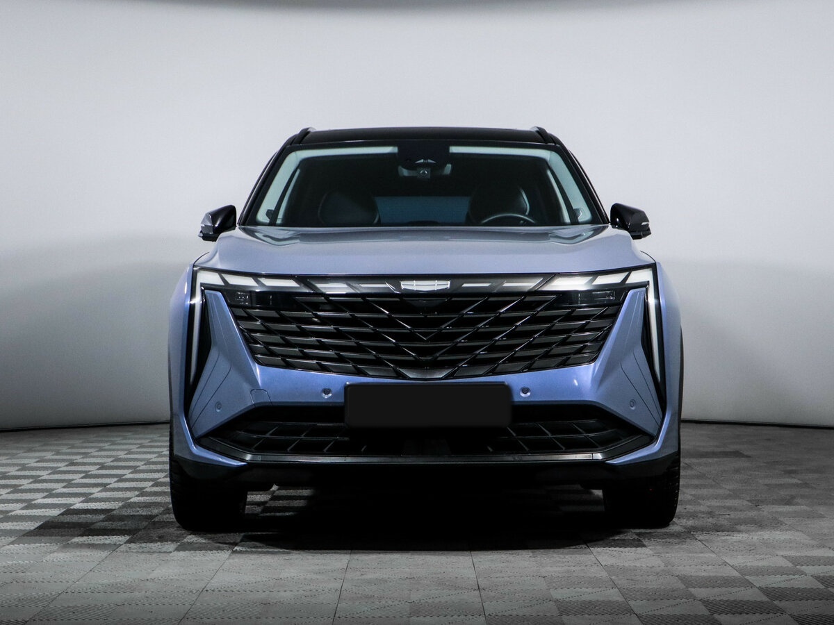 Geely Atlas с пробегом — 2023 год. Фото: #1