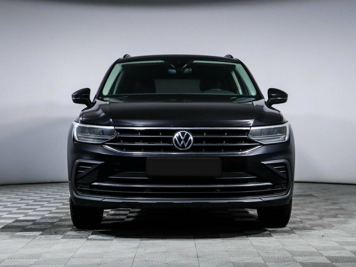 Volkswagen Tiguan с пробегом — 2020 год. Фото: #1