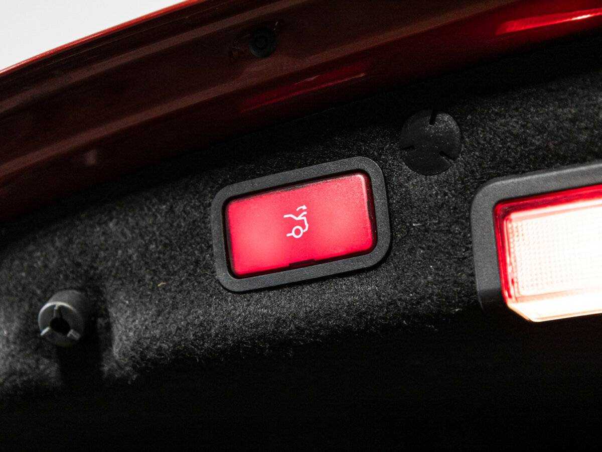 Mercedes-Benz C-Класс с пробегом — 2019 год. Фото: #19