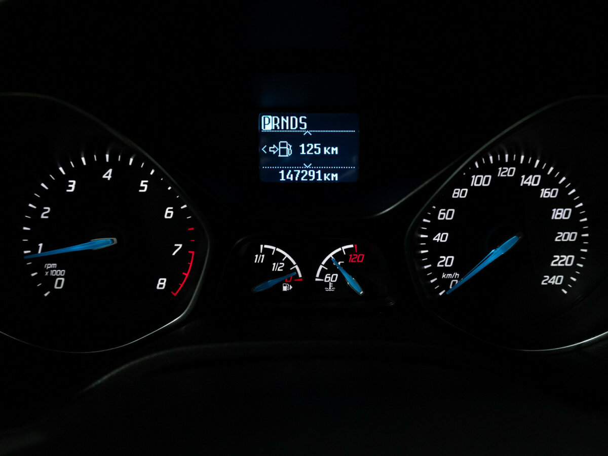 Ford Focus с пробегом — 2014 год. Фото: #11