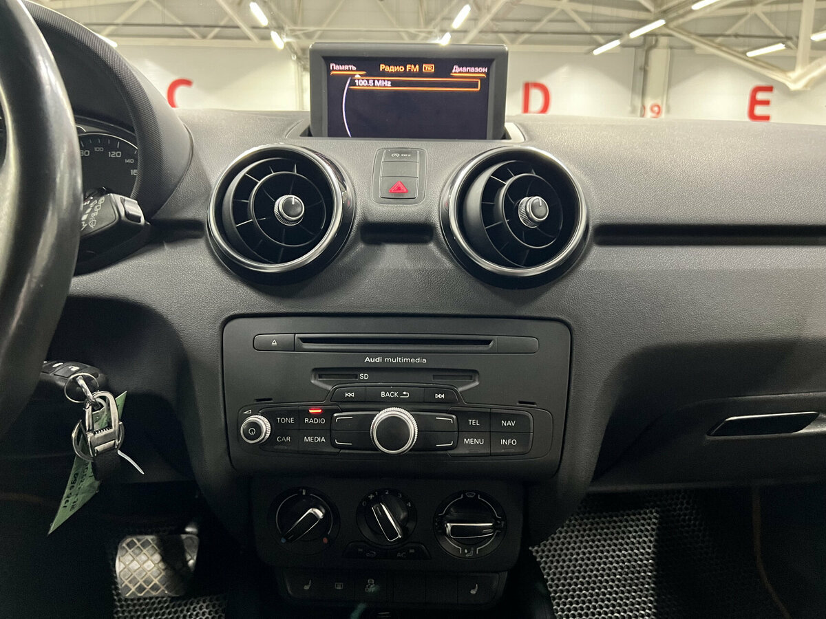 Audi A1 с пробегом — 2013 год. Фото: #14