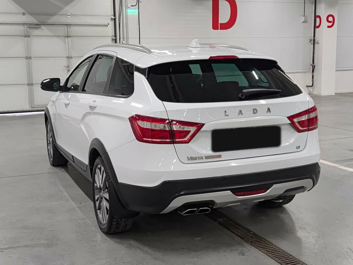 Lada (ВАЗ) Vesta с пробегом — 2018 год. Фото: #6