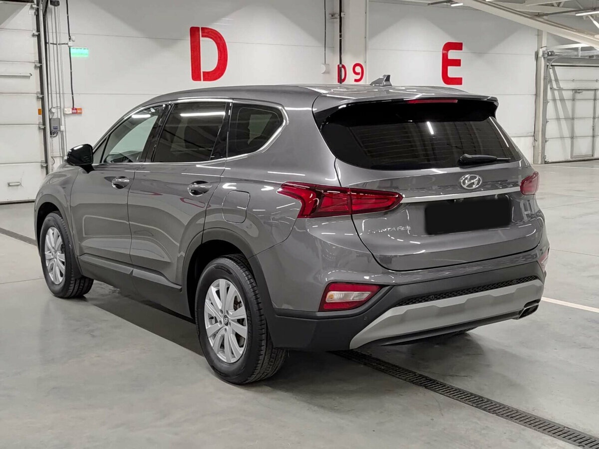 Hyundai Santa Fe с пробегом — 2019 год. Фото: #6