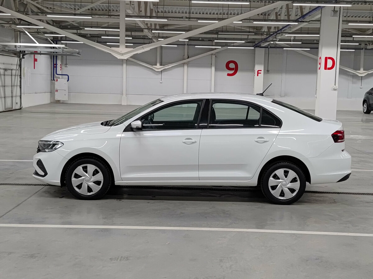 Volkswagen Polo с пробегом — 2021 год. Фото: #7