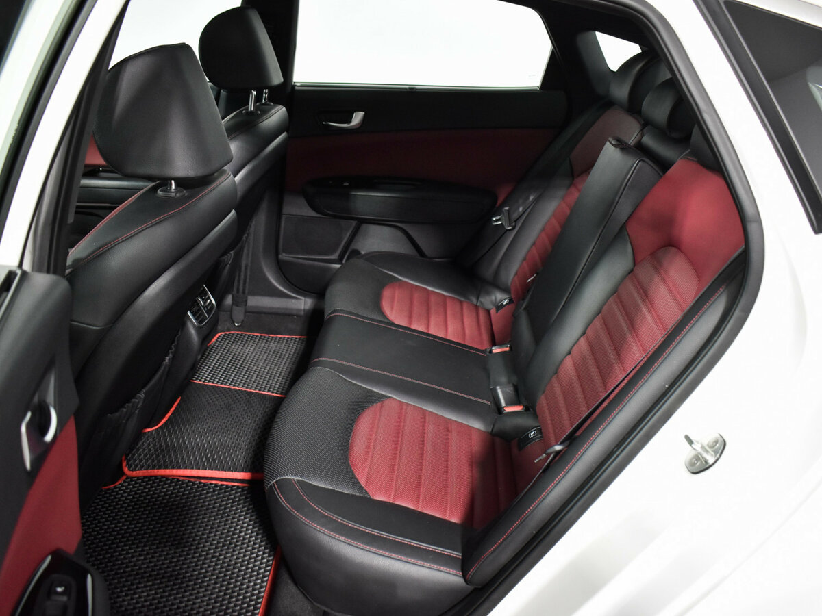 Kia Optima с пробегом — 2019 год. Фото: #8