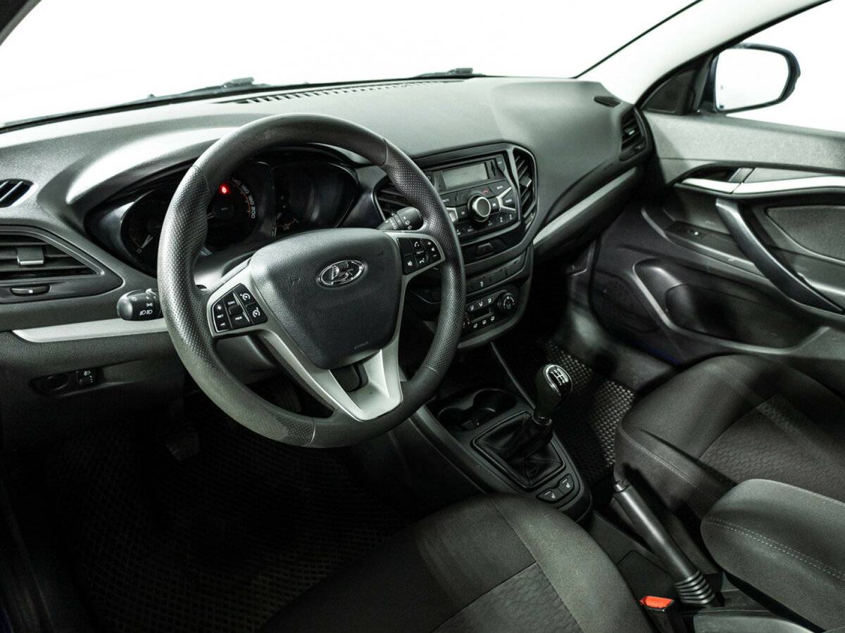 Lada (ВАЗ) Vesta с пробегом — 2020 год. Фото: #10