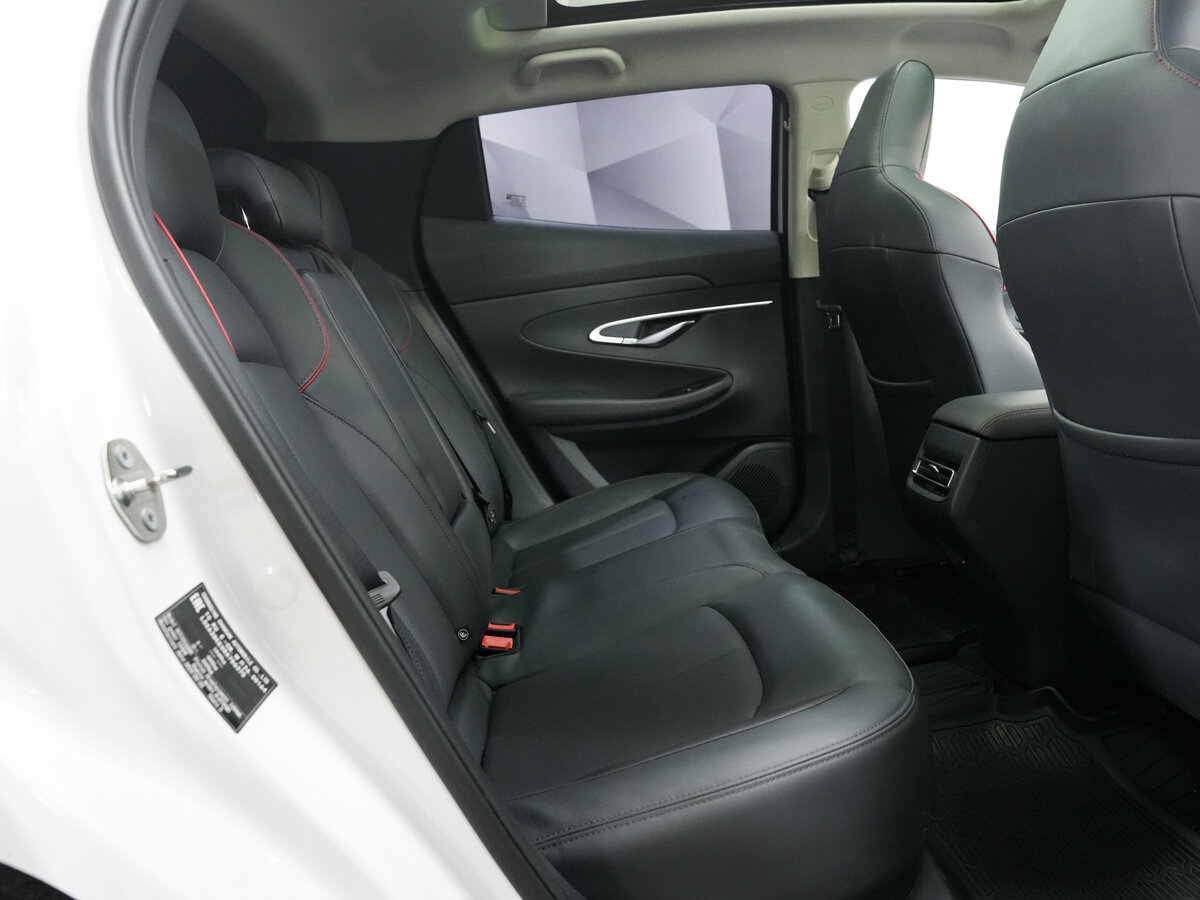 Changan UNI-T с пробегом — 2024 год. Фото: #14