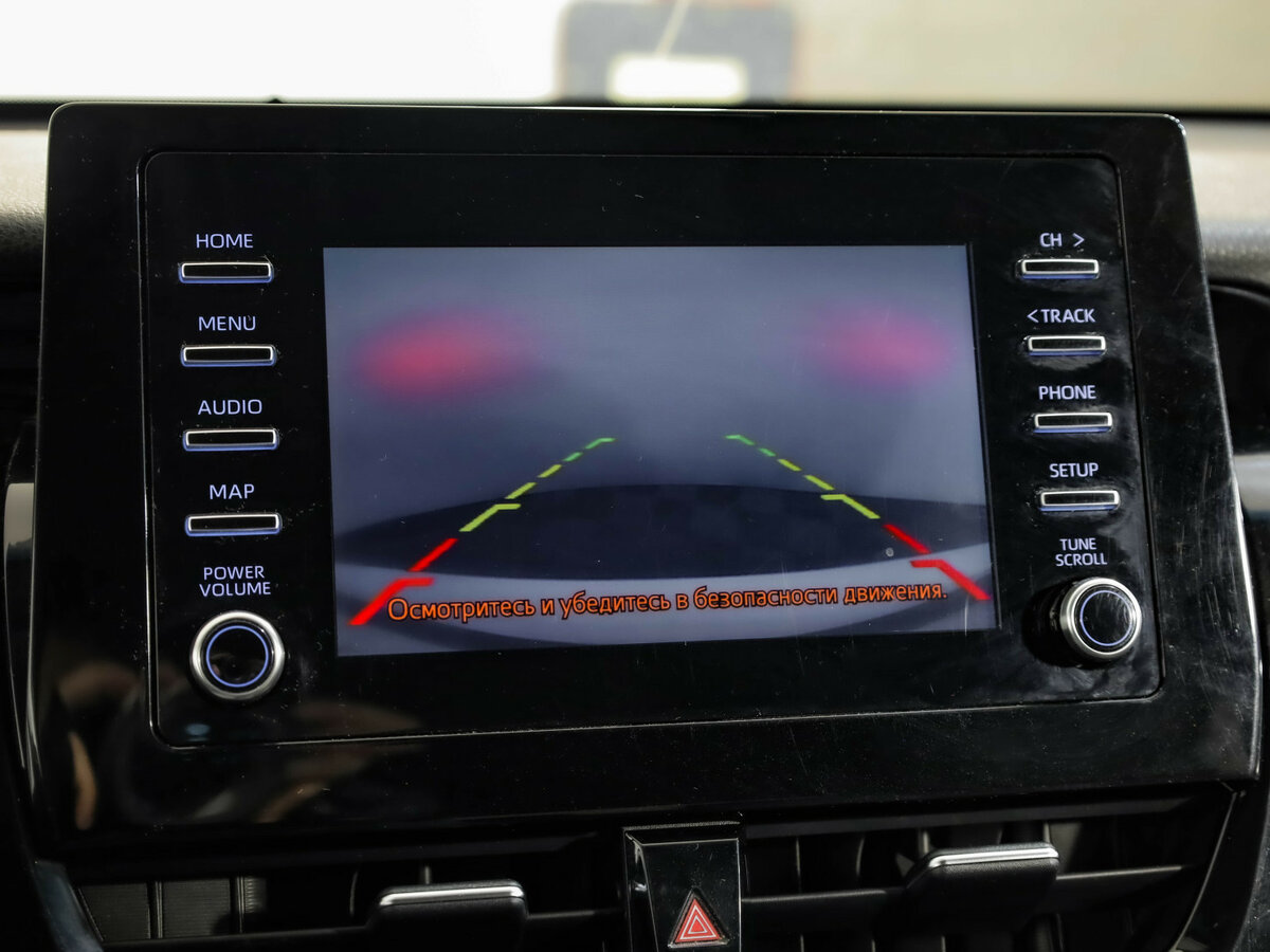 Toyota Camry с пробегом — 2021 год. Фото: #16