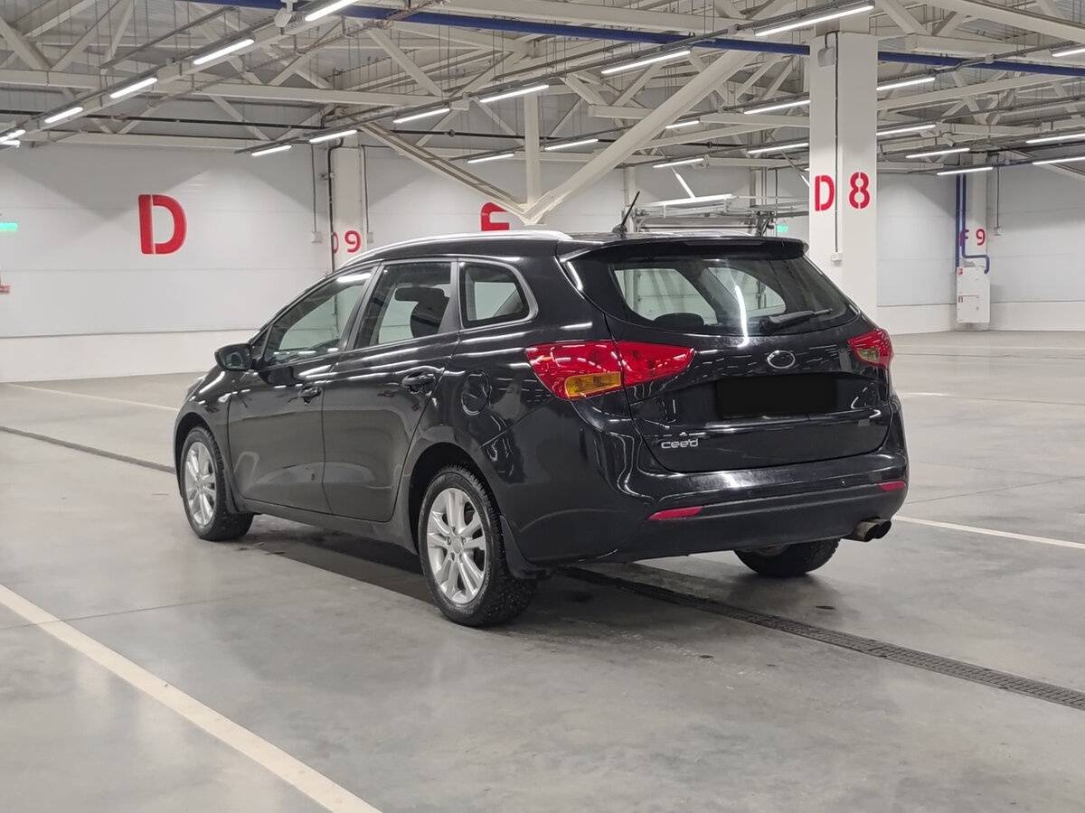 Kia Ceed с пробегом — 2013 год. Фото: #6