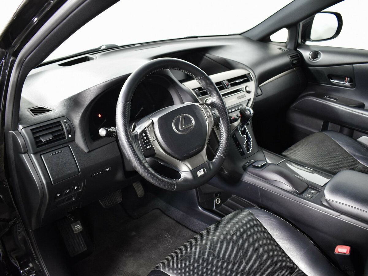 Lexus RX с пробегом — 2012 год. Фото: #7