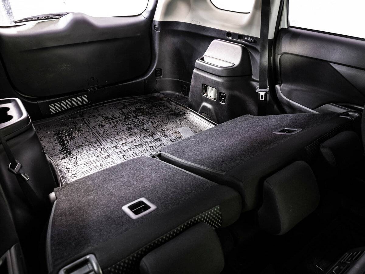 Mitsubishi Outlander с пробегом — 2018 год. Фото: #21