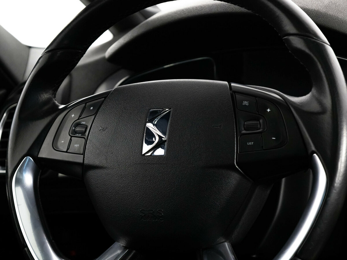 Citroen DS5 с пробегом — 2012 год. Фото: #8