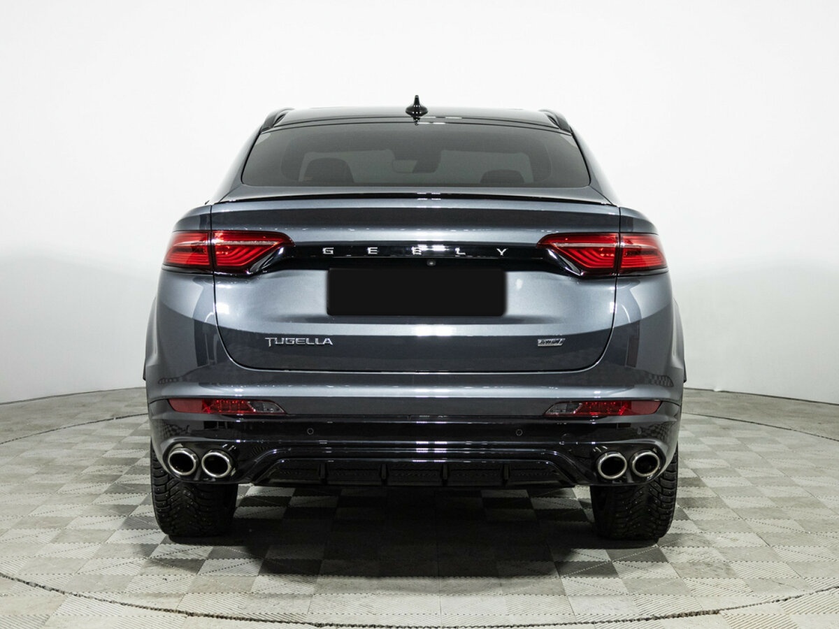 Geely Tugella с пробегом — 2023 год. Фото: #4