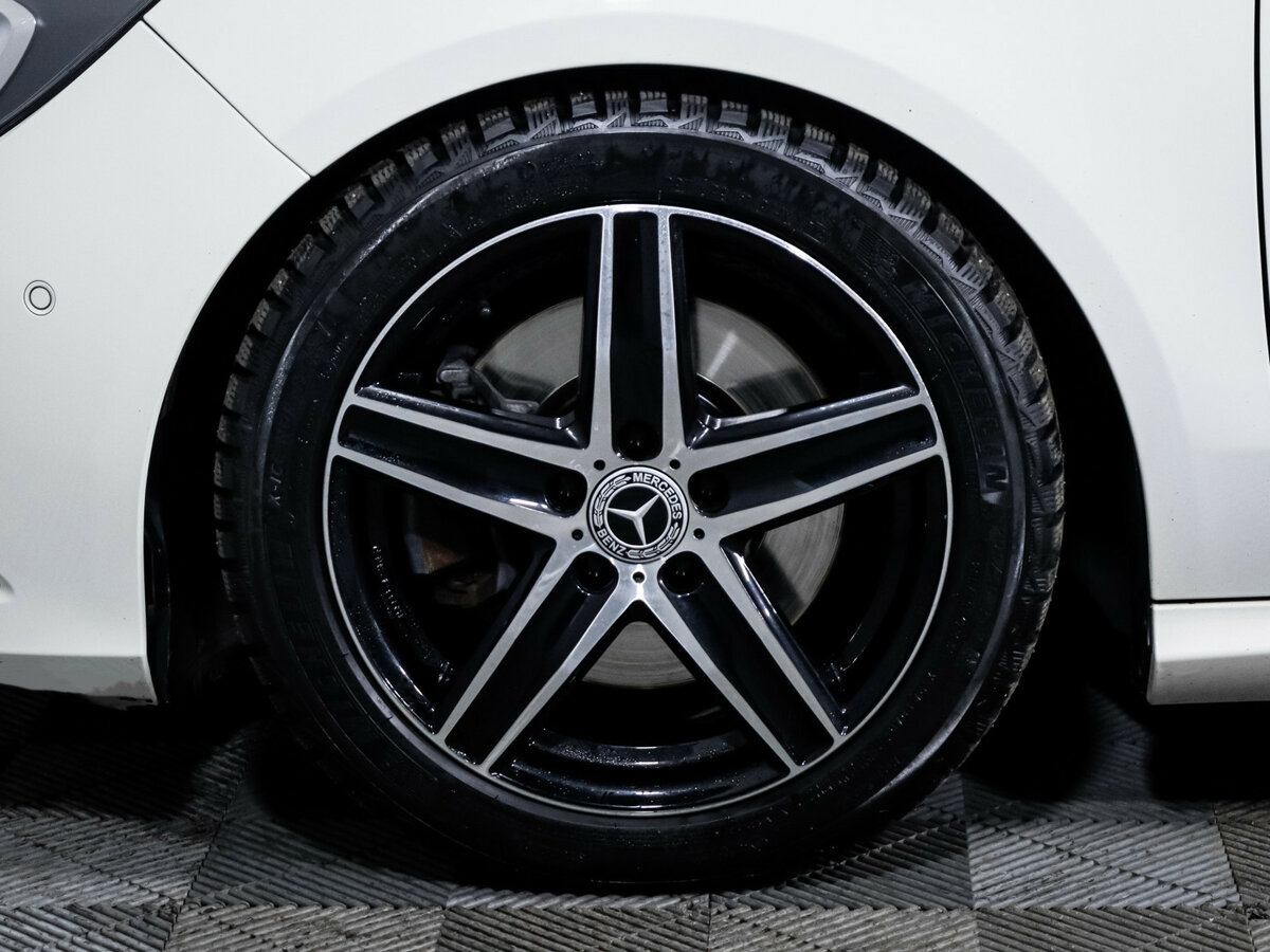 Mercedes-Benz CLA с пробегом — 2014 год. Фото: #12