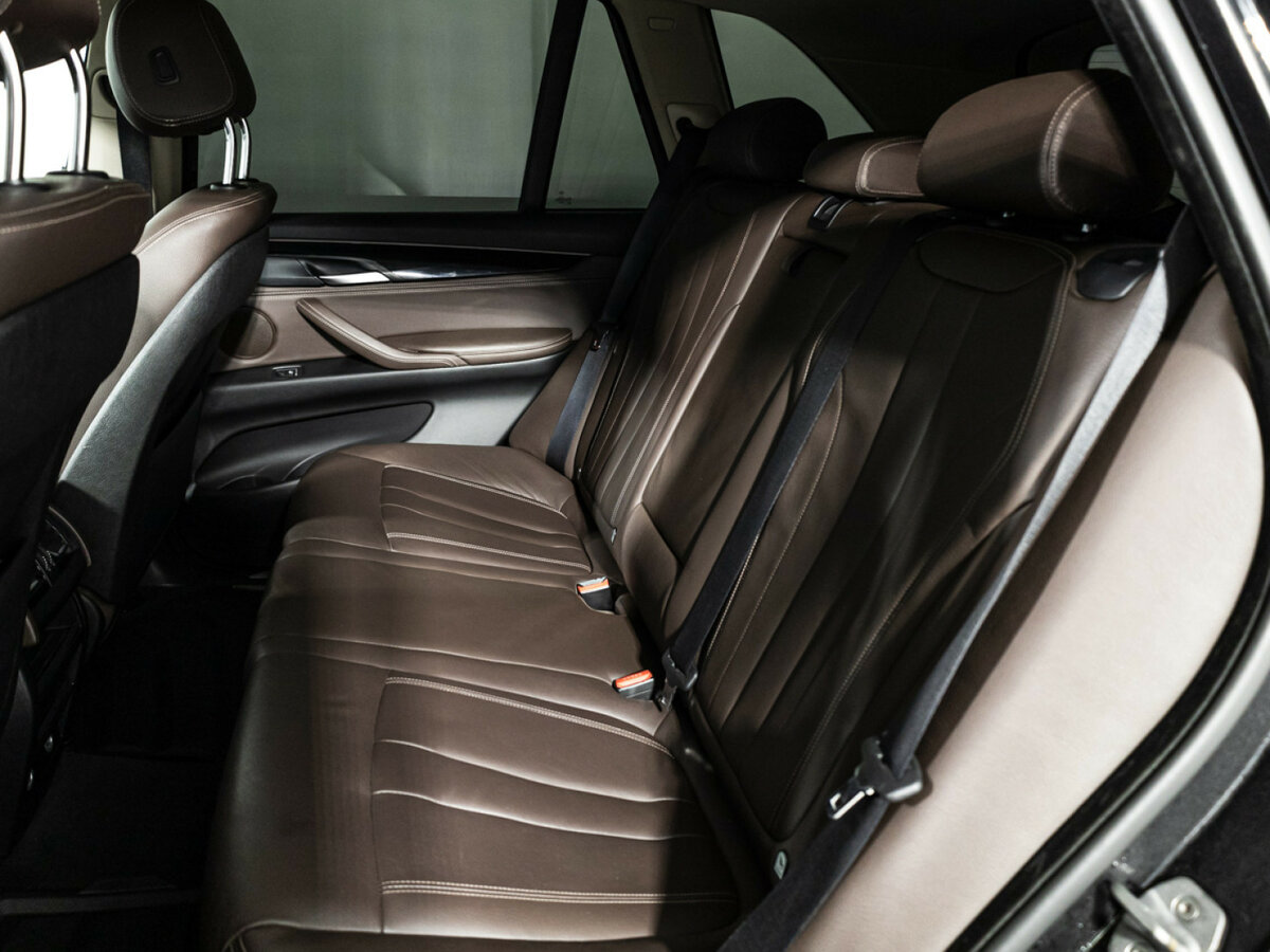 BMW X5 с пробегом — 2015 год. Фото: #9
