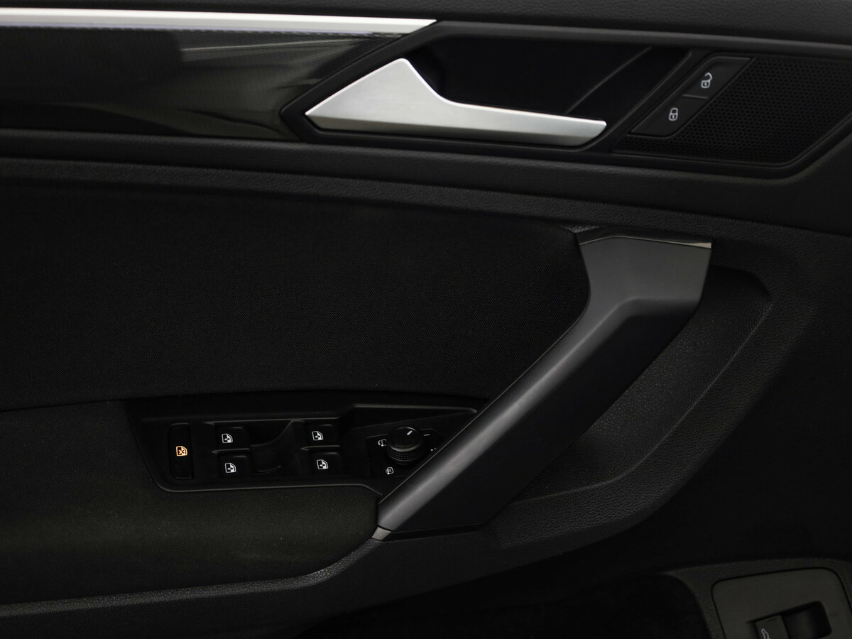 Volkswagen Tiguan с пробегом — 2019 год. Фото: #22